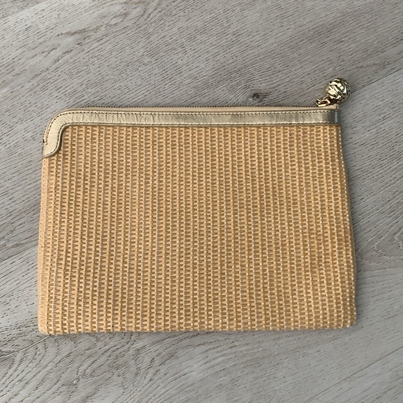 Lilly Pulitzer Southside Gold and Tan Clutch straw woven shimmer summer - Picture 7 of 12